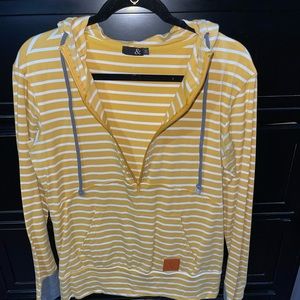 Womens M hoddie